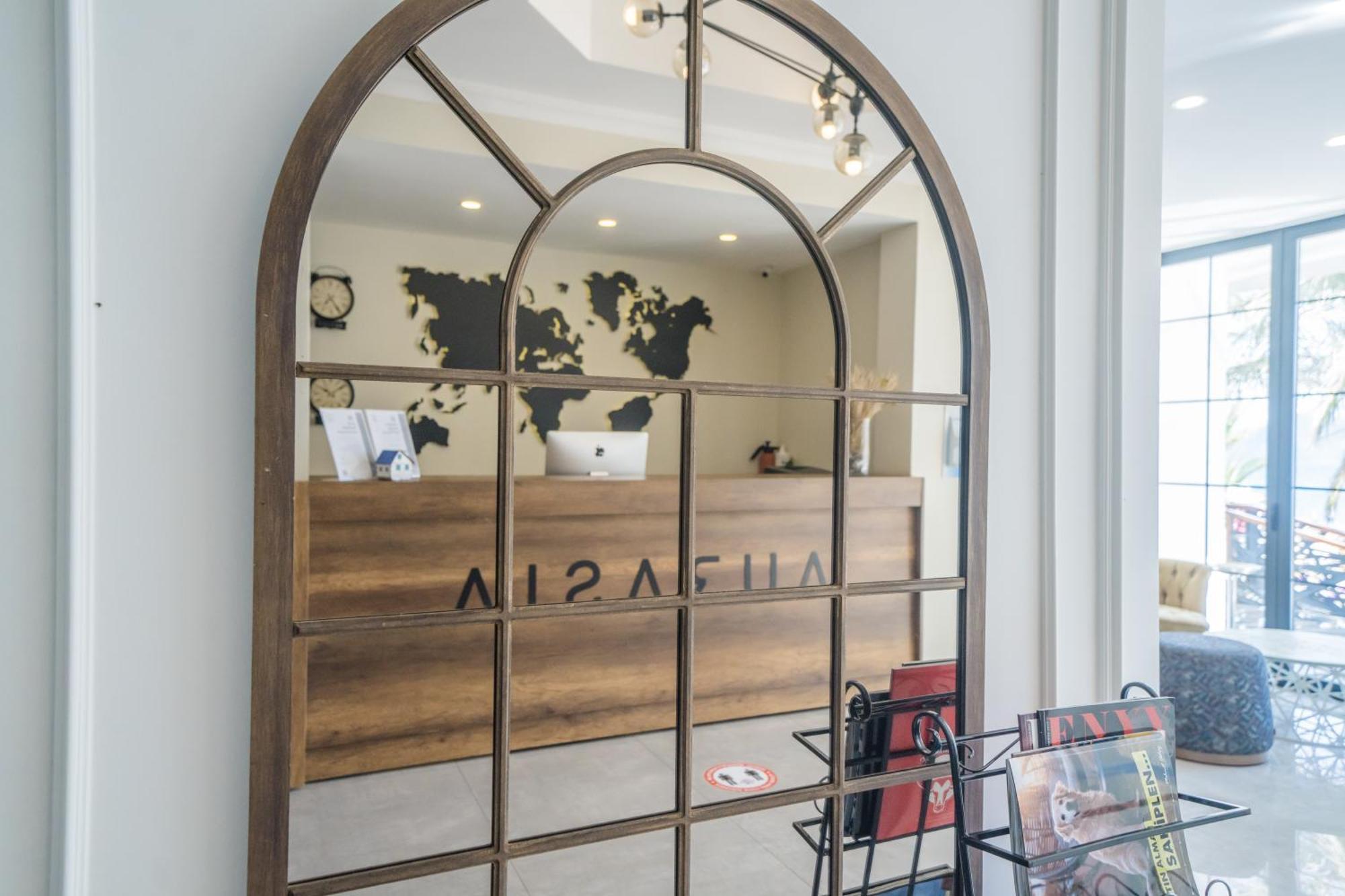 Aurasia Beach Hotel Мармарис Екстериор снимка
