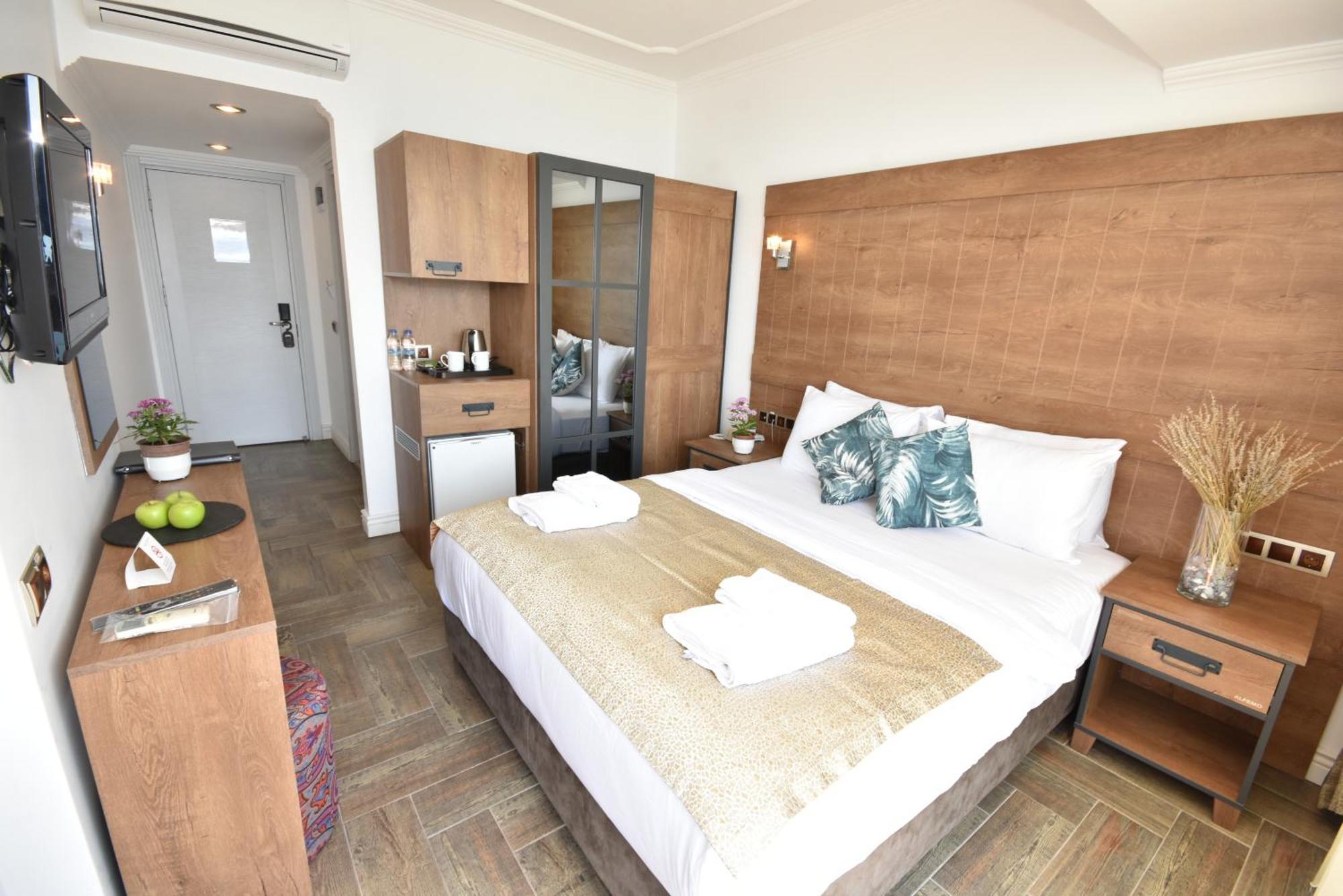 Aurasia Beach Hotel Мармарис Екстериор снимка