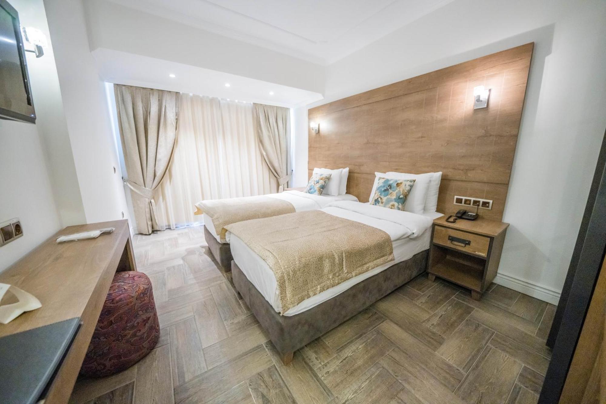 Aurasia Beach Hotel Мармарис Екстериор снимка